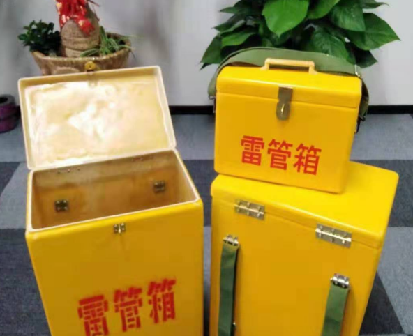 黄浦玻璃钢雷管箱有哪些特点